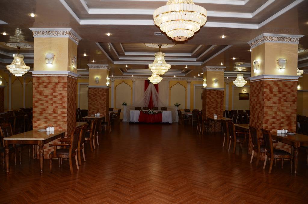 Saryarka Hotel Astana Exterior photo