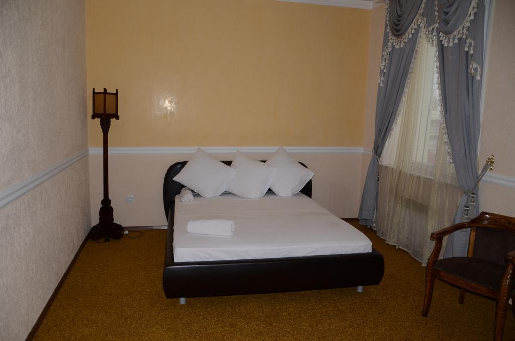Saryarka Hotel Astana Room photo